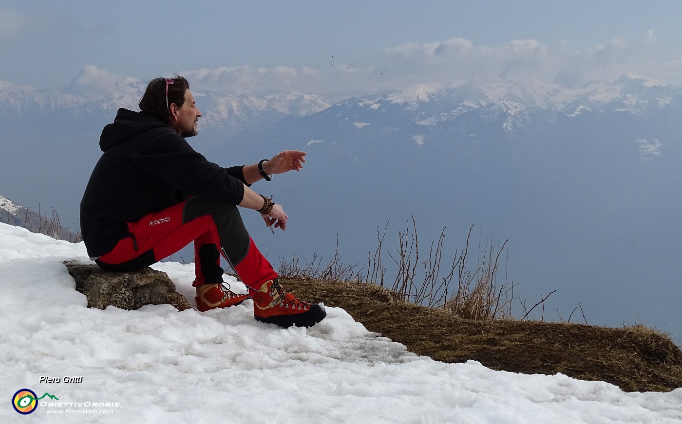27 Silvio, l'uomo che parla alle montagne.JPG -                                